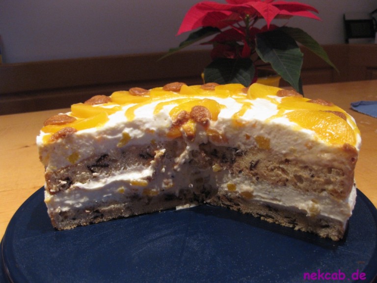 Amaretto-Pfirsich-Torte - nekcab